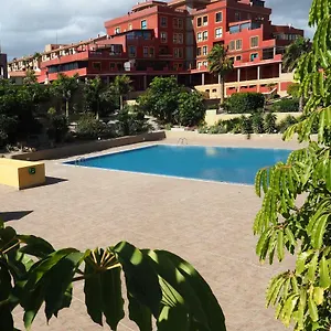  Apartment La Perla: Sea View And Pool Spanien